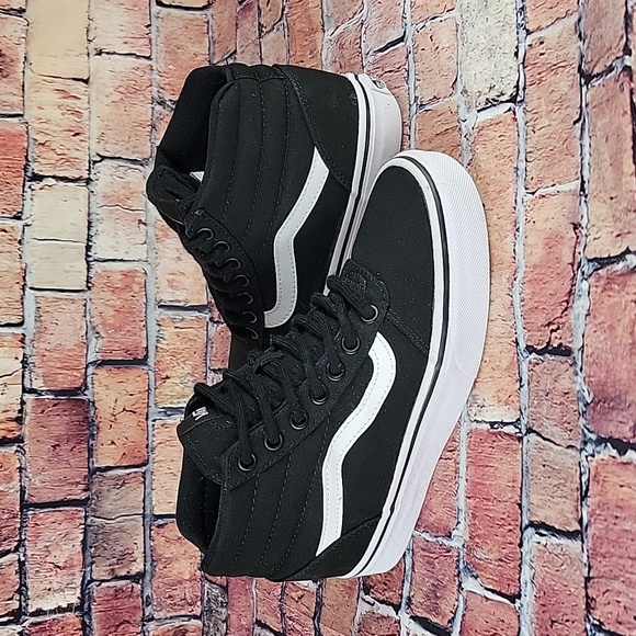 VANS PRO HITOP SHOES, WOMANS SIZE 5.5 EUC - Picture 1 of 10